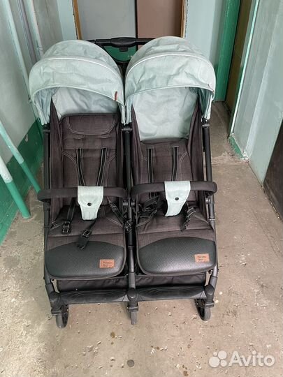 Коляска для двойни carrello presto duo