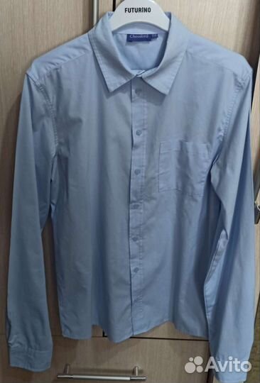 Рубашки белая рост 164 и 170, синяя 158