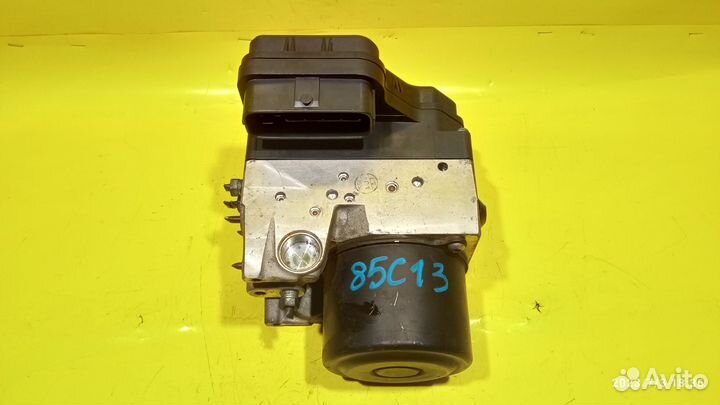 Блок ABS для Lexus IS 2005-2013