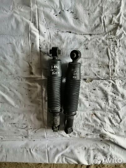 Стойки Амортизатора задние Киа Рио3