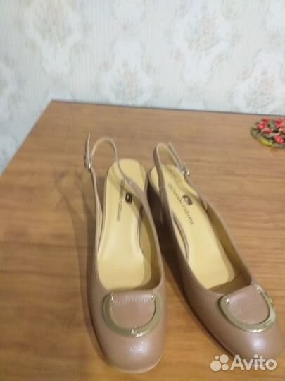 Новые босоножки Джованни Фабиани