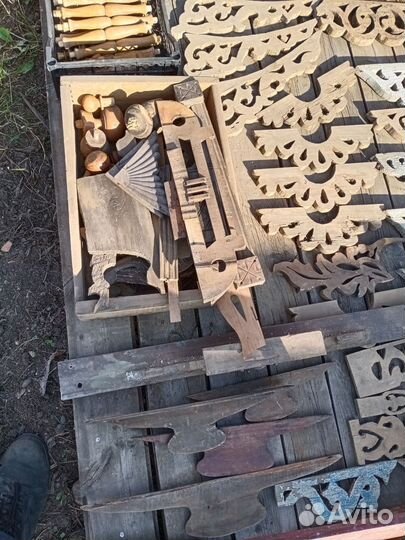 Старинная резьба, балясины