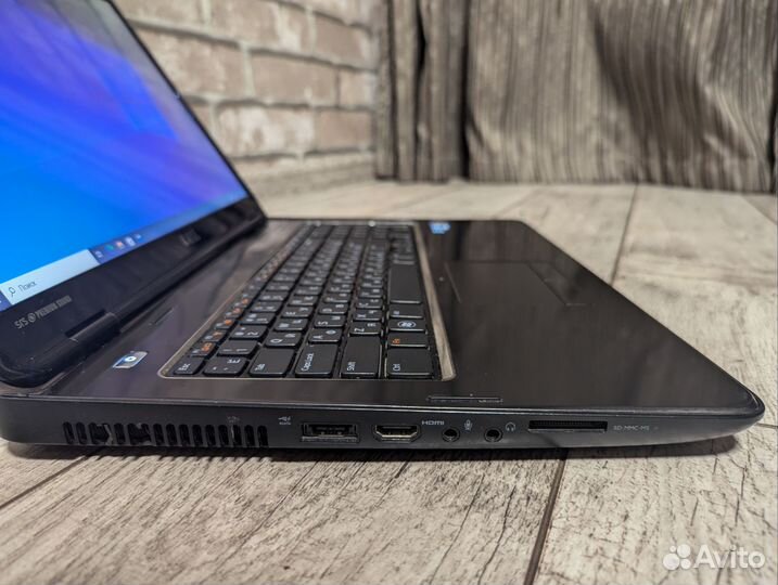 Dell 17.3”/i5-2450M/GT 525M(2гб) /180 SSD/8 RAM