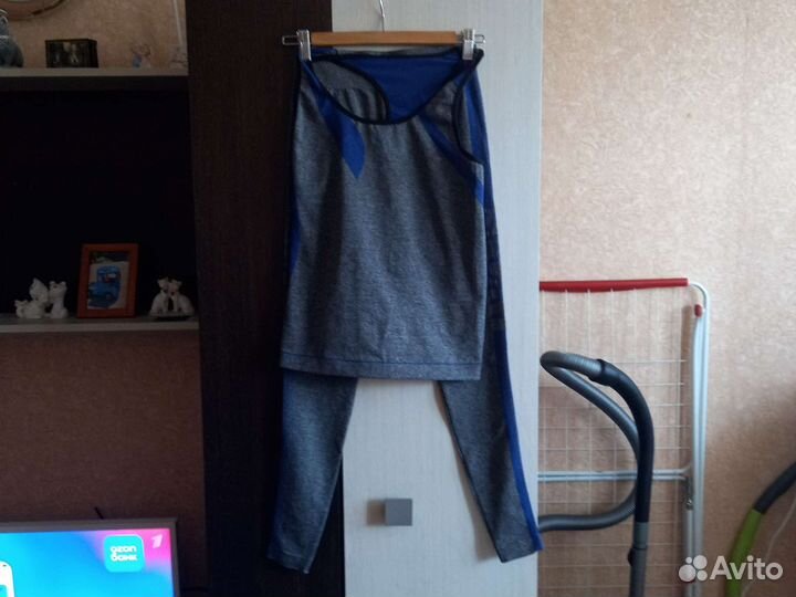Спортивный костюм женский новый