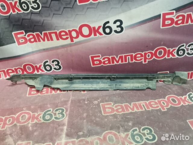 Накладка крыла передняя левая Toyota Land Cruiser