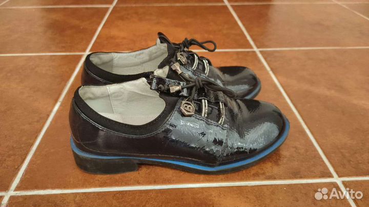 Детская школьная обувь для девочек