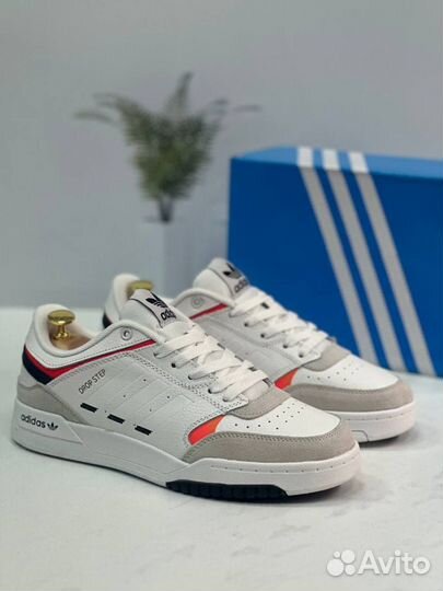 Adidas мужские кроссовки 42