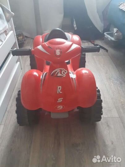 Детский квадроцикл на аккумуляторе бу