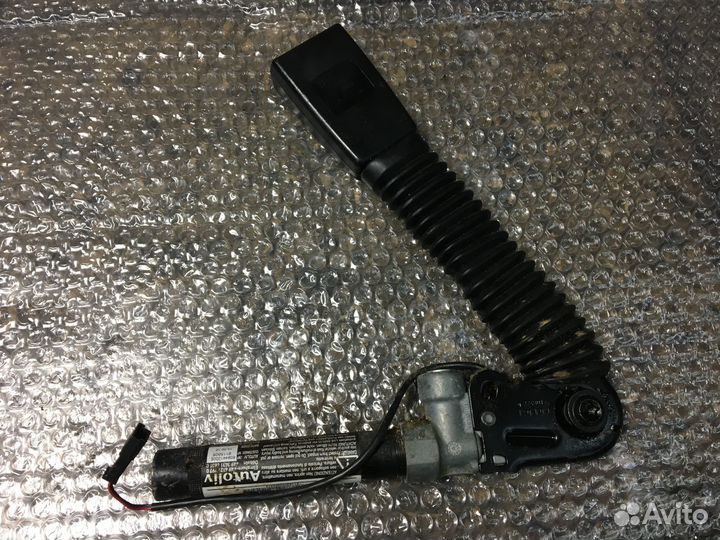 Преднатяжитель ремня безопасности BMW 5 F10 F11