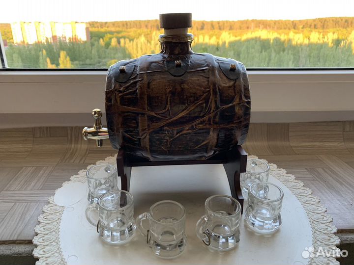 Бочонок с краном для напитков