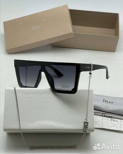 Солнцезащитные очки