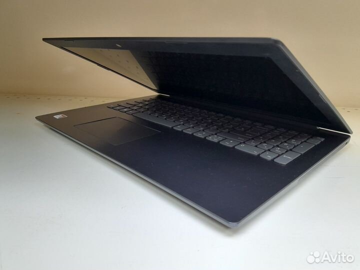 Ноутбук / AMD A6 / 4Gb / Radeon / дo 8Gb+SSD