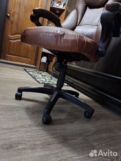 Компьютерное кресло бу