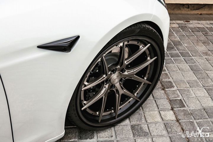 Кованые диски Gard 22 5X120 Tesla Model S Plaid