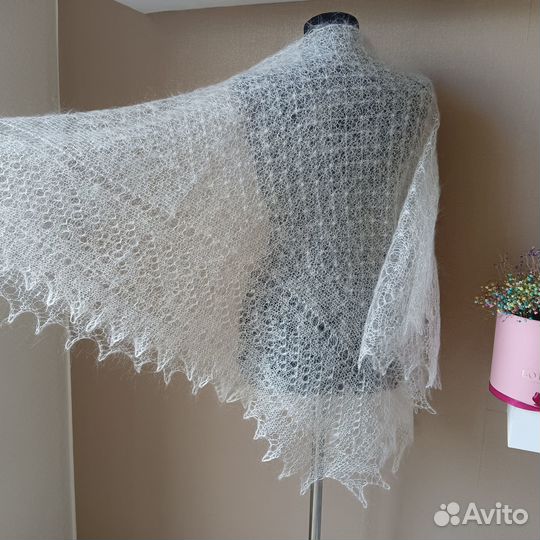 Платок Пуховый новый