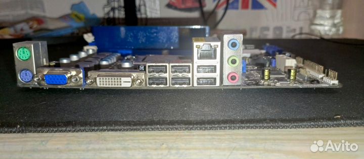 Материнская плата- gа-Н61М-DGS плашка drr 3 8гб