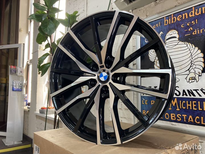Литые диски на BMW X5 X6 G05 G06 R20 742 стиль