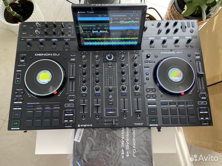 Denon prime 4 +