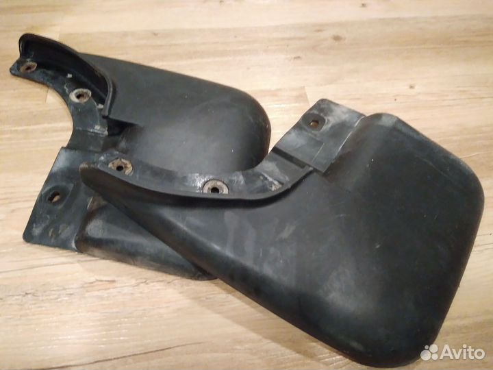 Брызговики передние Delica PD-8W