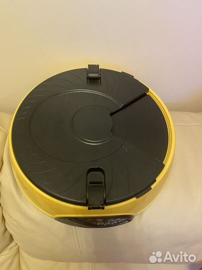 Автоматическая кормушка для животных