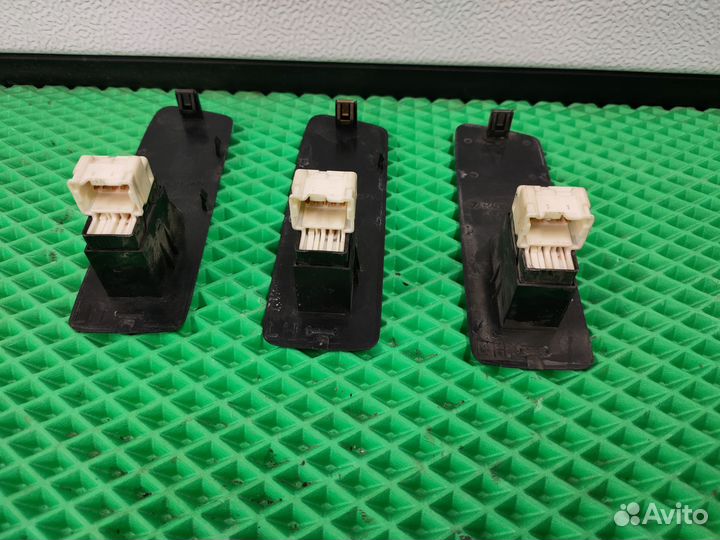 Блок стеклоподъемника subaru forester sf5