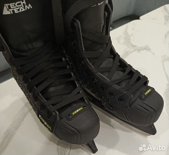 Коньки хоккейные 40размер