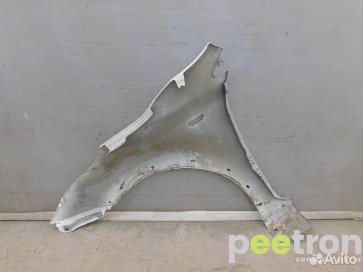 Б/У Б/У Крыло переднее правое б/у X-Line. Рихтован