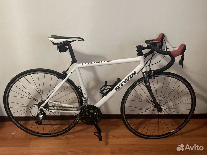 Шоссейный велосипед Btwin triban 3