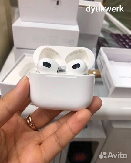 Беспроводные наушники airpods