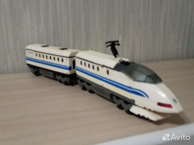 Поезд Лего (китайский)