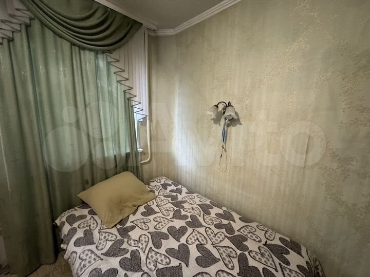 Комната 10 м² в 2-к., 2/5 эт.