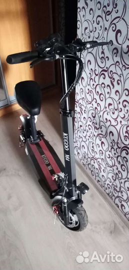 Самокат KoogoM4