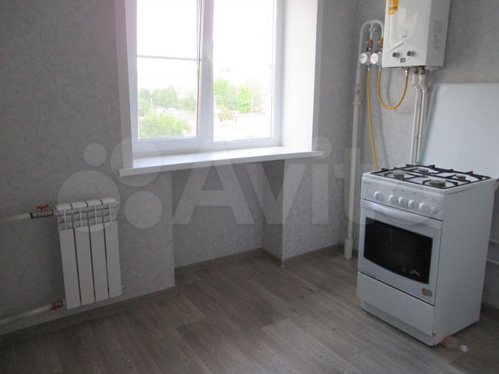 2-к. квартира, 43 м², 5/5 эт.