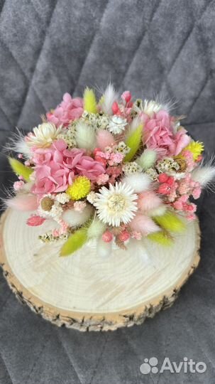 Композиция из сухоцветов