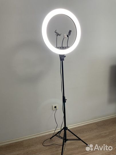 Кольцевая лампа со штативом 45см