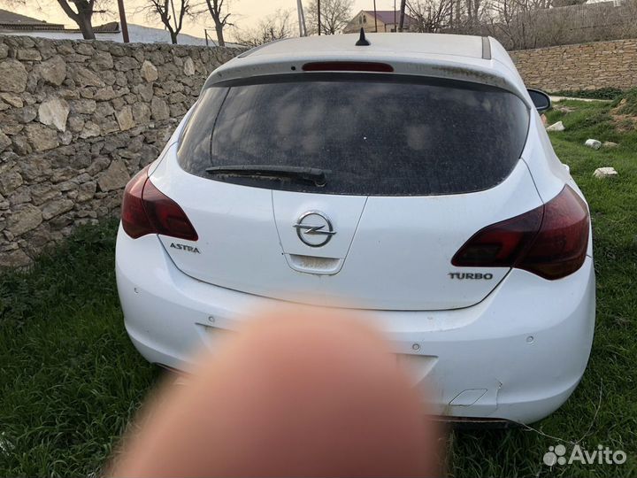 Запчасти на opel astra g