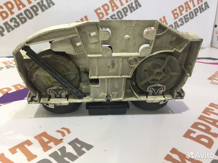 Шкода Октавия Блок управления климат-контролем