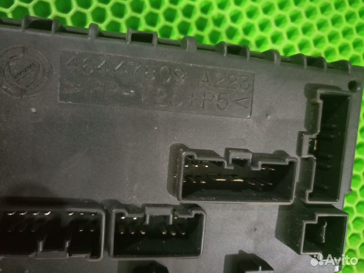 Монтажный блок предохранителей Alfa Romeo 156