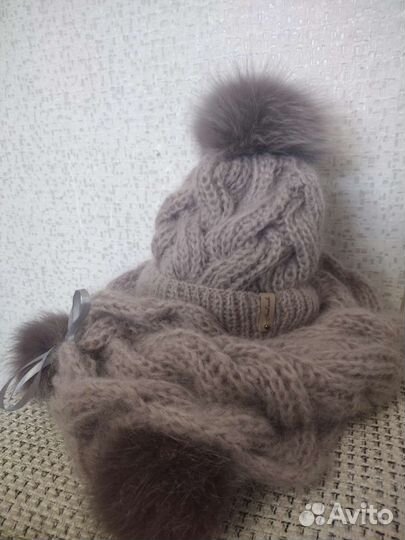 Комплект шапка и шарф новый женский