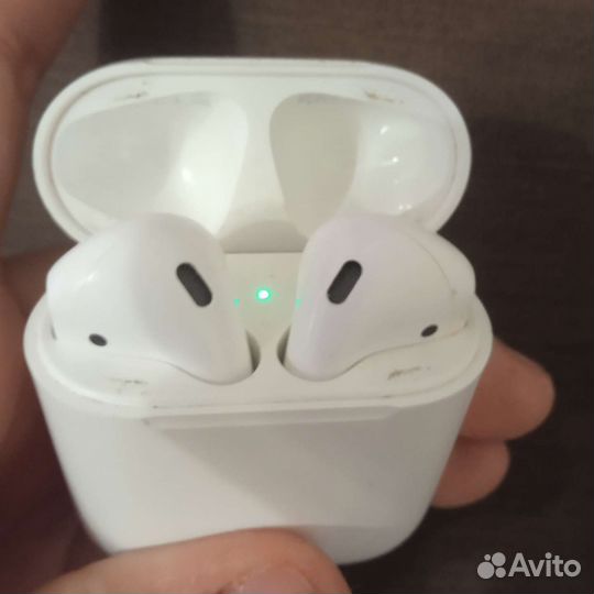 Беспроводные наушники новые