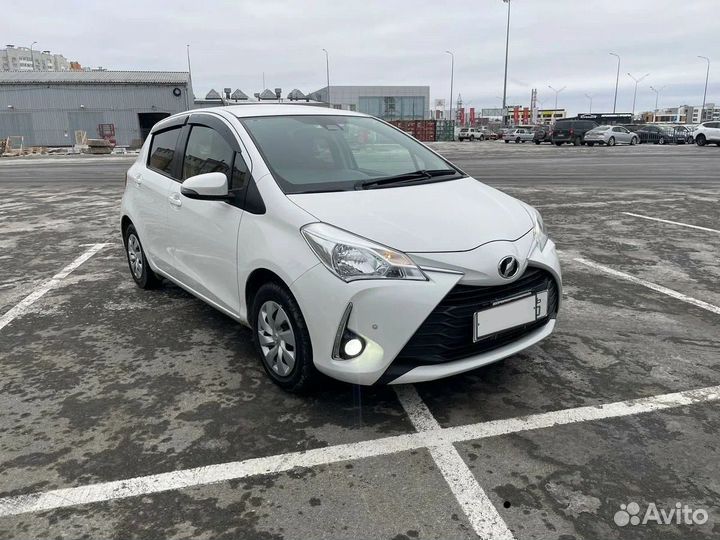 Toyota Vitz аренда под такси