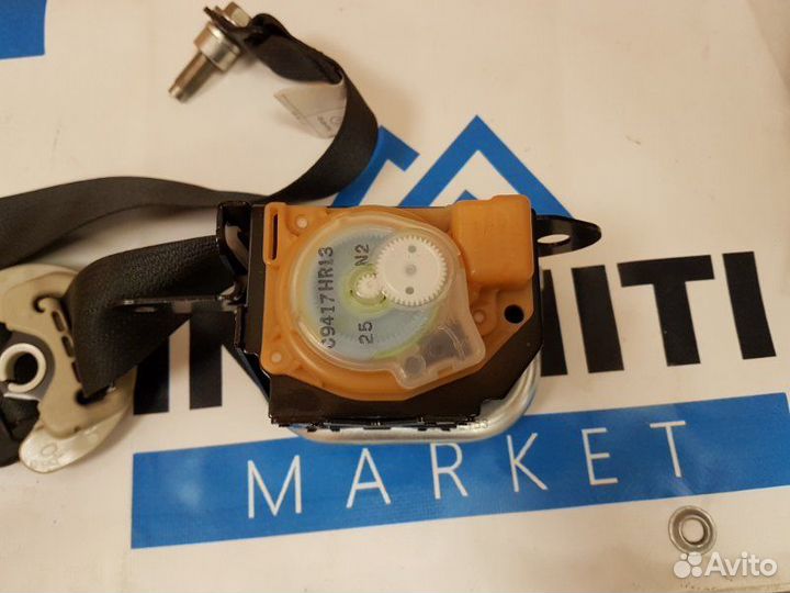 Ремень безопасности передний правый Infiniti Fx37