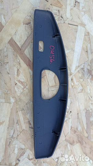 Накладка декоративная Porsche Cayenne 957 M48.01