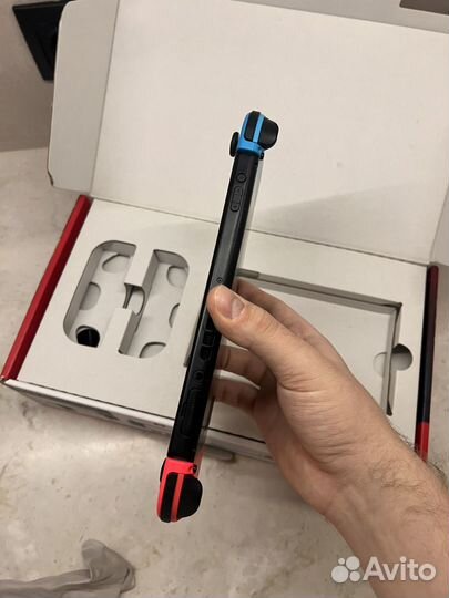 Прошитая Nintendo Switch rev. 2 Neon