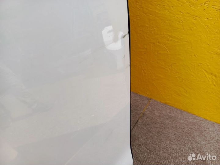 Передняя правая дверь Maserati Levante