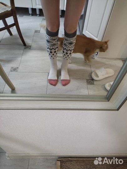 Гольфы из декатлона (белые и серые)