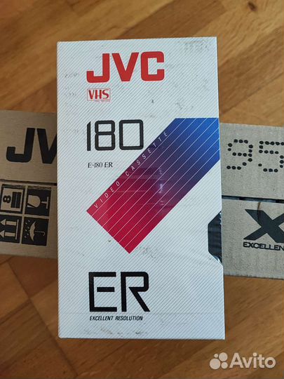 Видеокассеты JVC