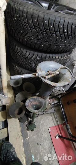 Тепловозные тифоны Т9 и Т37