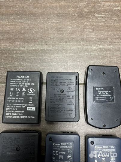 Зарядное устройство для фотоаппарата