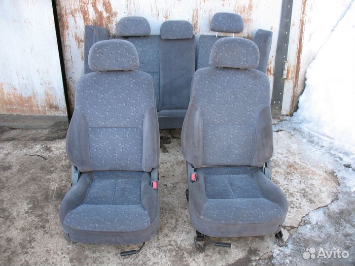 Комплект сидений Kia Spectra/Shuma 2